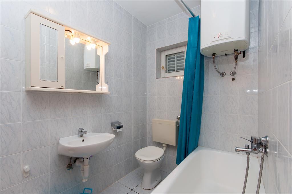 Ferienwohnung Maslinov Hlad Barbat na Rabu Zimmer foto